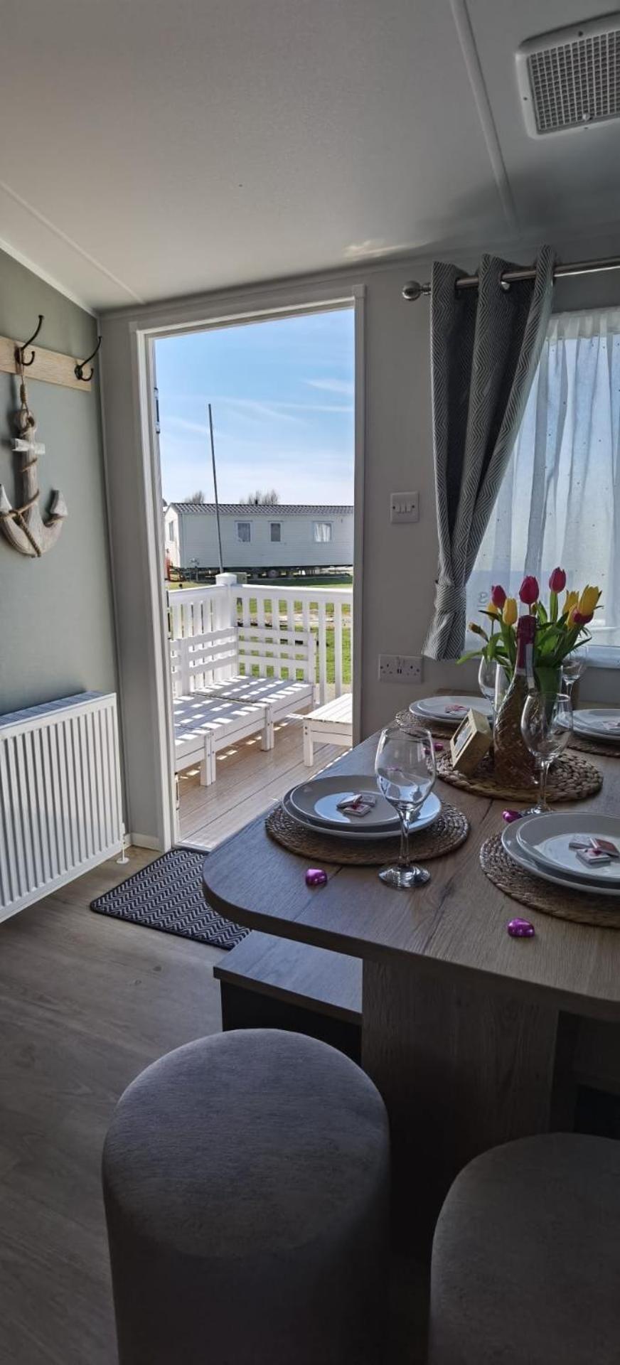 Big Boss Caravan-Camber Sands, Free Wi-Fi, Netflix, Parking 외부 사진